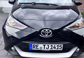 Toyota Aygo (X) 64.634 km 10.099 &euro; Marl 45772