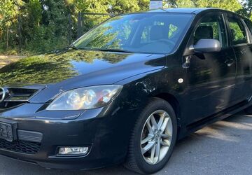 Mazda 3 215.715 km 2.650 &euro; Dortmund 44369