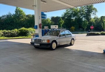 Mercedes-Benz 190 250.000 km 17.250 &euro; Essen 45149