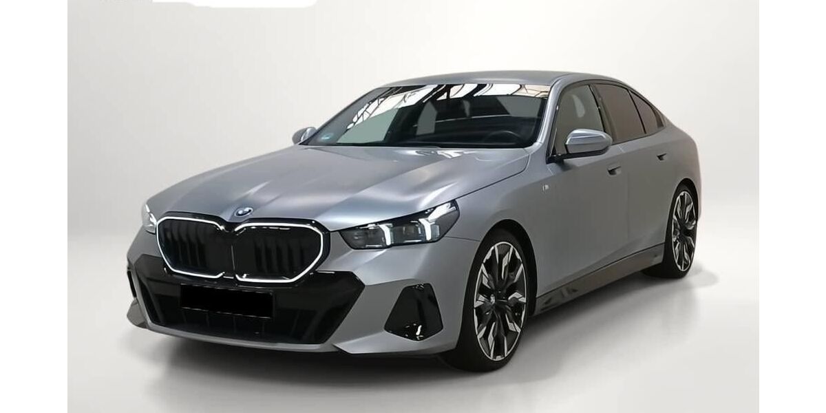 BMW 540 56.679 km 63.433 &euro; Hagen 58091