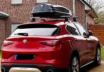 Alfa Romeo Stelvio 107.500 km 21.500 &euro; Bottrop 46242