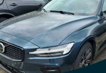 Volvo V60 21.349 km 34.990 &euro; Essen-Kray 45309
