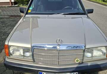 Mercedes-Benz 190 102.750 km 9.500 &euro; Herne, Stadt (Nordrhein-Westfalen) 44652