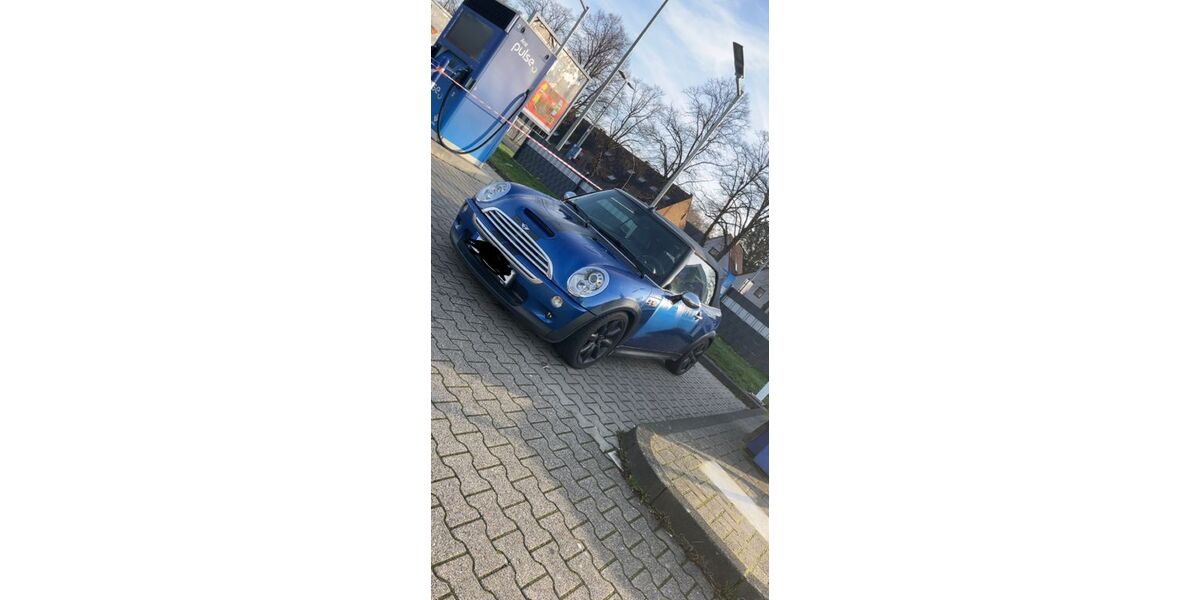 Mini John Cooper Works Cabrio 108.000 km 8.500 &euro; Marl 45772