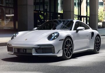 Porsche 992 9.579 km 241.500 &euro; Holzwickede 59439