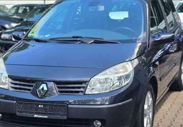 Renault Scenic 107.039 km 2.490 &euro; Essen 45329