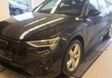 Audi e-tron 48.269 km 36.440 &euro; Hagen 58091