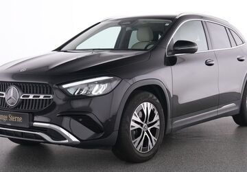 Mercedes-Benz GLA 180 12.411 km 37.485 &euro; Essen 45309