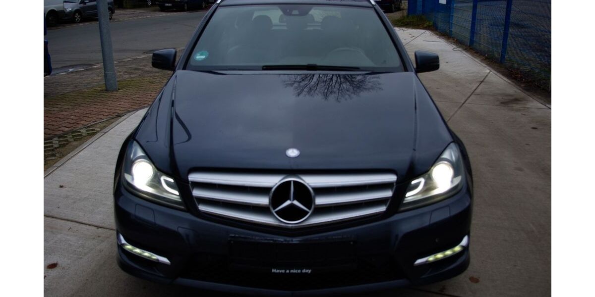 Mercedes-Benz C 250 234.000 km 8.300 &euro; Bottrop 46242