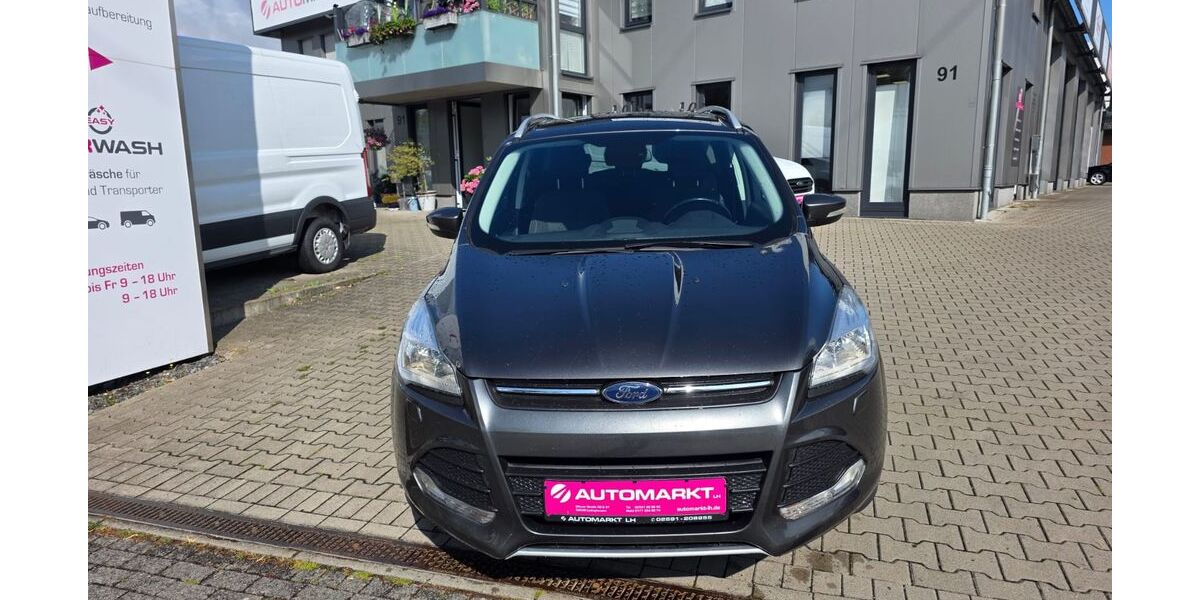 Ford Kuga 151.000 km 9.690 &euro; Lüdinghausen 59348