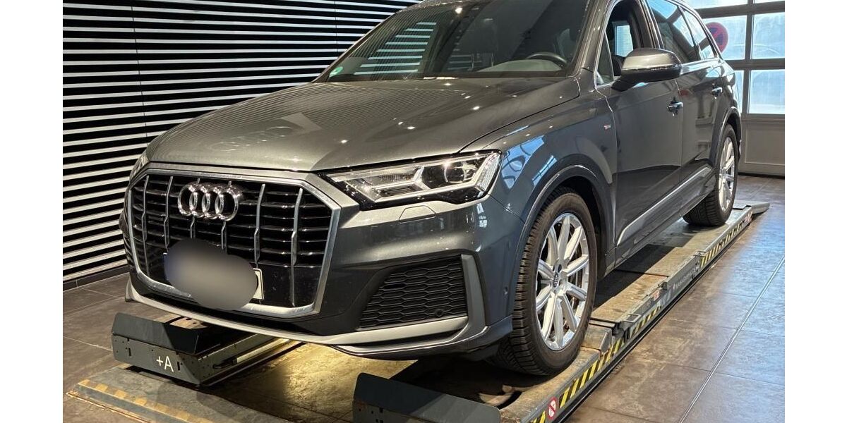Audi Q7 77.932 km 46.565 &euro; Hagen 58091