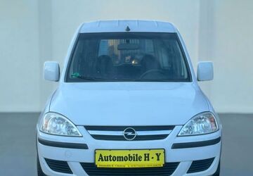 Opel Combo 69.000 km 4.900 &euro; Bottrop 46238