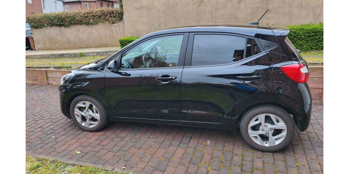 Hyundai i10 27.400 km 11.700 &euro; Herne 44625