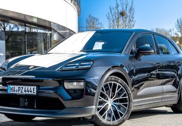 Porsche Macan 13.999 km 84.900 &euro; Hagen 58119