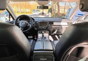 VW Touareg 138.000 km 21.000 &euro; Bergkamen 59192