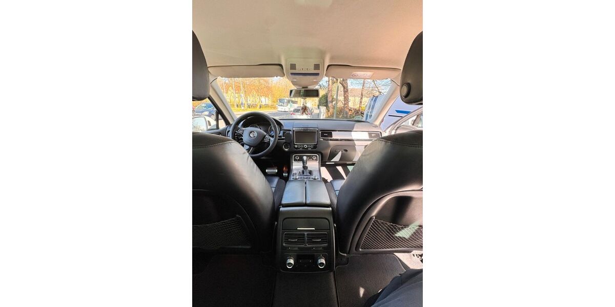 VW Touareg 138.000 km 21.000 &euro; Bergkamen 59192