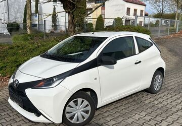 Toyota Aygo (X) 108.000 km 4.480 &euro; Dortmund 44269