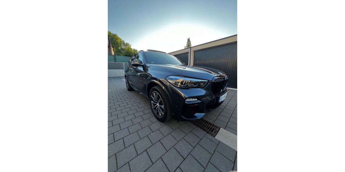 BMW X5 195.000 km 38.999 &euro; Gelsenkirchen 45881