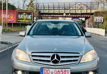 Mercedes-Benz C 250 114.000 km 8.499 &euro; Dortmund 44147
