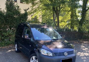 VW Caddy 119.500 km 8.900 &euro; Lünen 44534