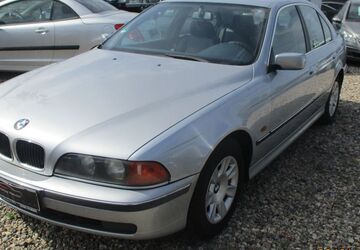 BMW 520 305.214 km 1.999 &euro; Selm 59379