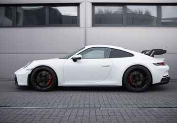 Porsche 992 2.100 km 212.900 &euro; Holzwickede 59439