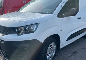 Peugeot Partner 102.656 km 7.990 &euro; Herdecke 58313