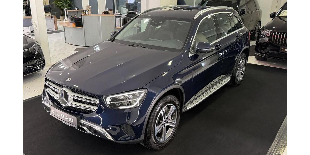 Mercedes-Benz GLC 300 97.230 km 32.900 &euro; Gelsenkirchen 45891