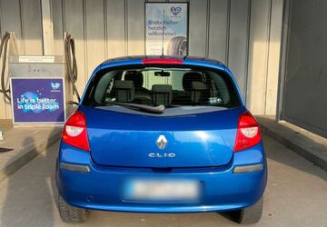Renault Clio 168.000 km 2.200 &euro; Lünen 44532