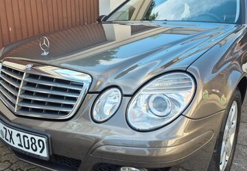 Mercedes-Benz E 220 303.000 km 2.990 &euro; Sprockhövel 45549