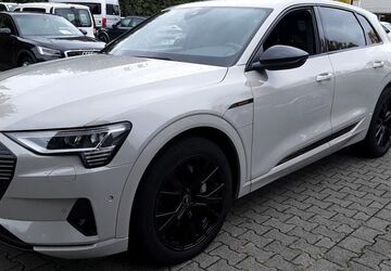 Audi e-tron 49.998 km 28.640 &euro; Hagen 58091