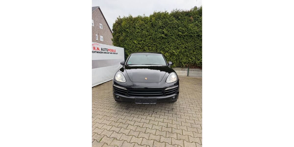 Porsche Cayenne 305.000 km 16.400 &euro; Dortmund 44388