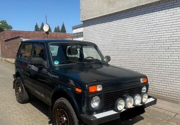 Lada Taiga 76.000 km 6.000 &euro; Essen 45143