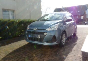 Hyundai i10 25.000 km 8.800 &euro; Waltrop 45731