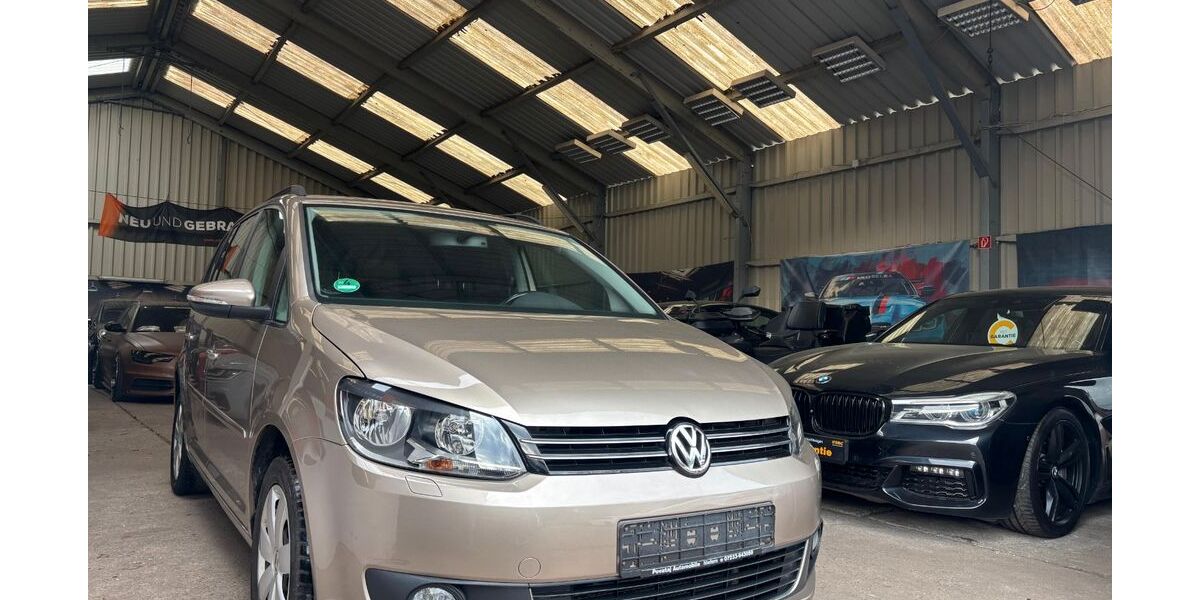 VW Touran 185.000 km 5.250 &euro; Essen 45139