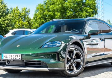 Porsche Taycan 4.999 km 116.900 &euro; Hagen 58119