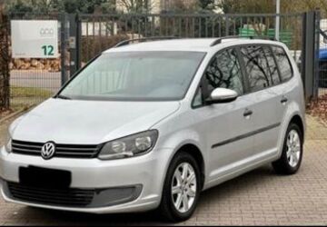 VW Touran 167.000 km 7.490 &euro; Dortmund 44147