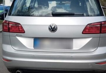 VW Golf Sportsvan 110.000 km 10.500 &euro; Dortmund 44339