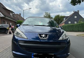 Peugeot 207 166.000 km 1.900 &euro; Recklinghausen 45663