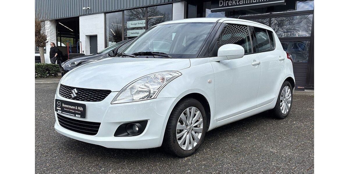Suzuki Swift 51.301 km 9.970 &euro; Dortmund 44263