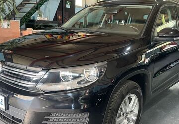 VW Tiguan 117.000 km 9.990 &euro; Bottrop 46238