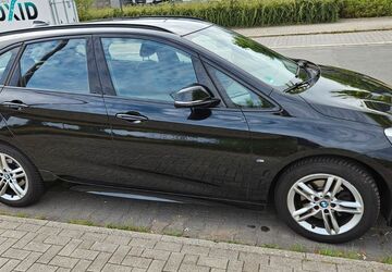 BMW 218 Active Tourer 93.000 km 11.990 &euro; Bochum 44805