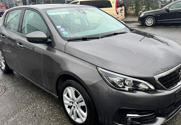 Peugeot 308 57.000 km 10.990 &euro; Gelsenkirchen 45884