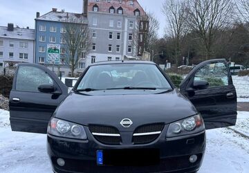 Nissan Almera 88.000 km 2.500 &euro; Hagen 58091
