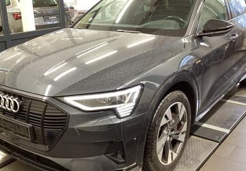 Audi e-tron 73.621 km 32.395 &euro; Hagen 58091