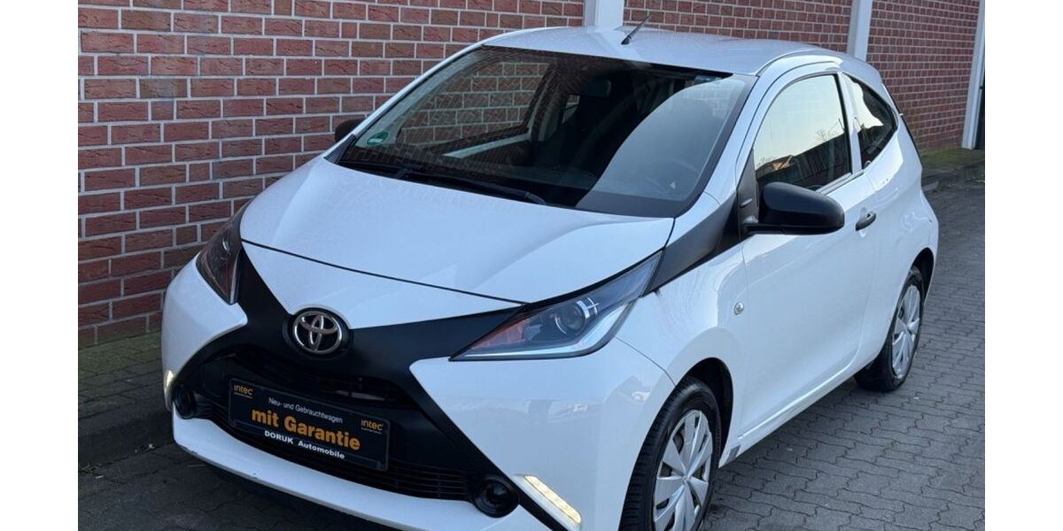 Toyota Aygo (X) 121.500 km 4.990 &euro; Oer-Erkenschwick 45739