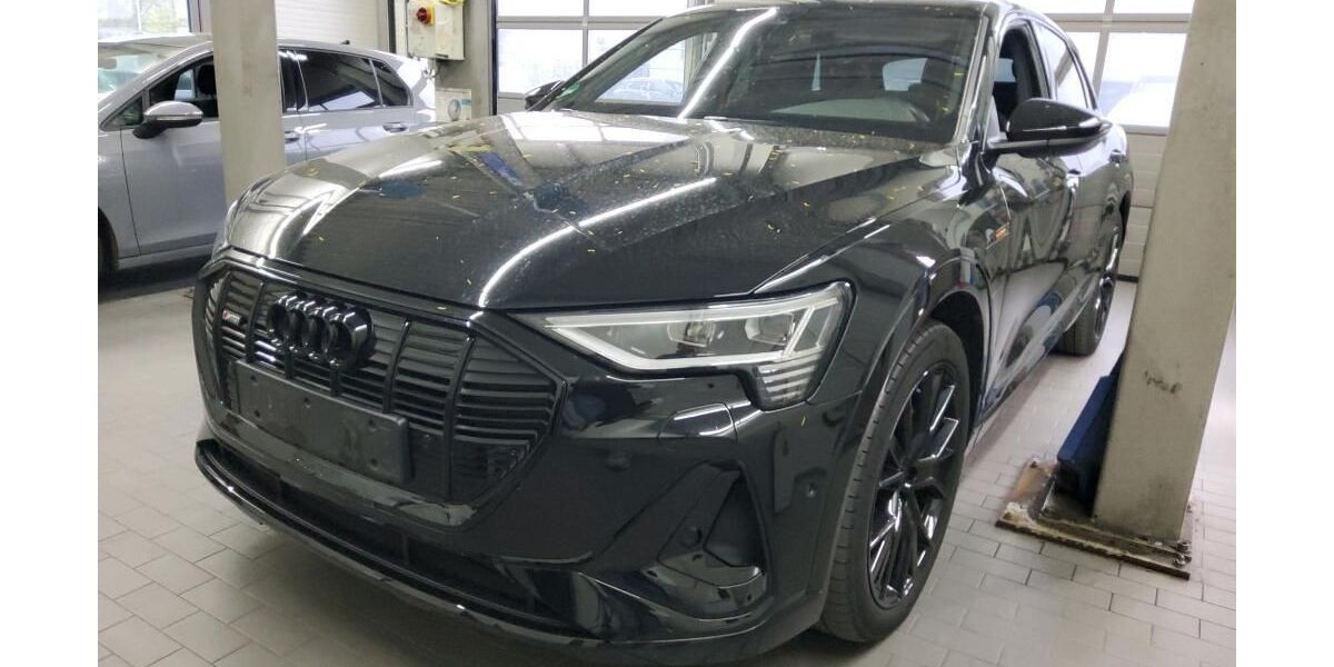 Audi e-tron 31.711 km 33.945 &euro; Hagen 58091