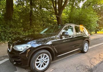BMW X3 174.700 km 17.900 &euro; Essen 45136