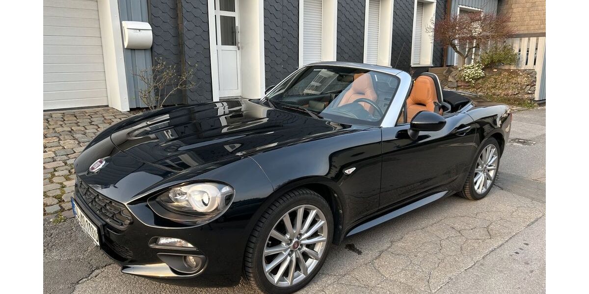 Fiat 124 Spider 78.000 km 18.200 &euro; Gevelsberg 58285