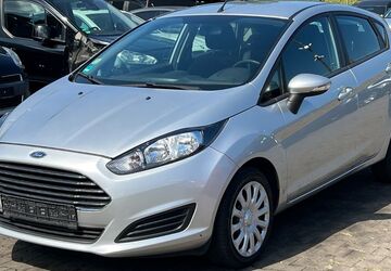 Ford Fiesta 126.422 km 4.400 &euro; Hagen 58135
